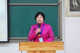 秦皇島市民族學校焦秀文女士