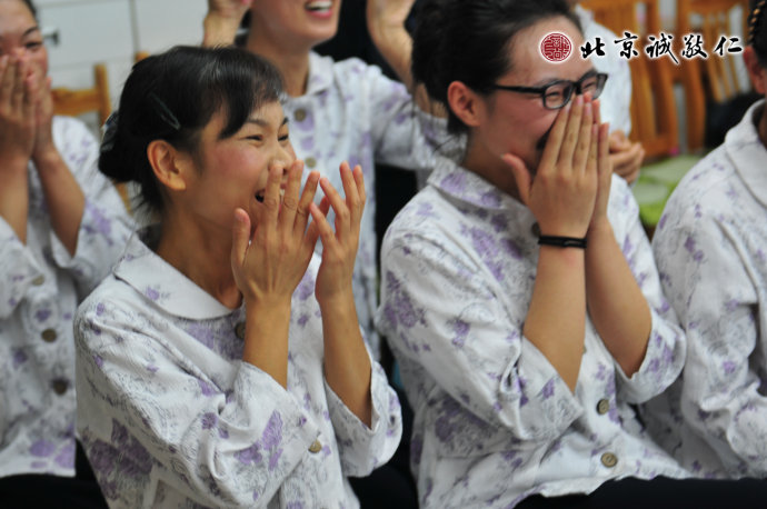 配圖：現場觀眾歡樂無限、笑聲連連  