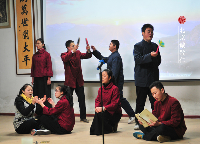 什么情況？穿越到兒時了嗎？